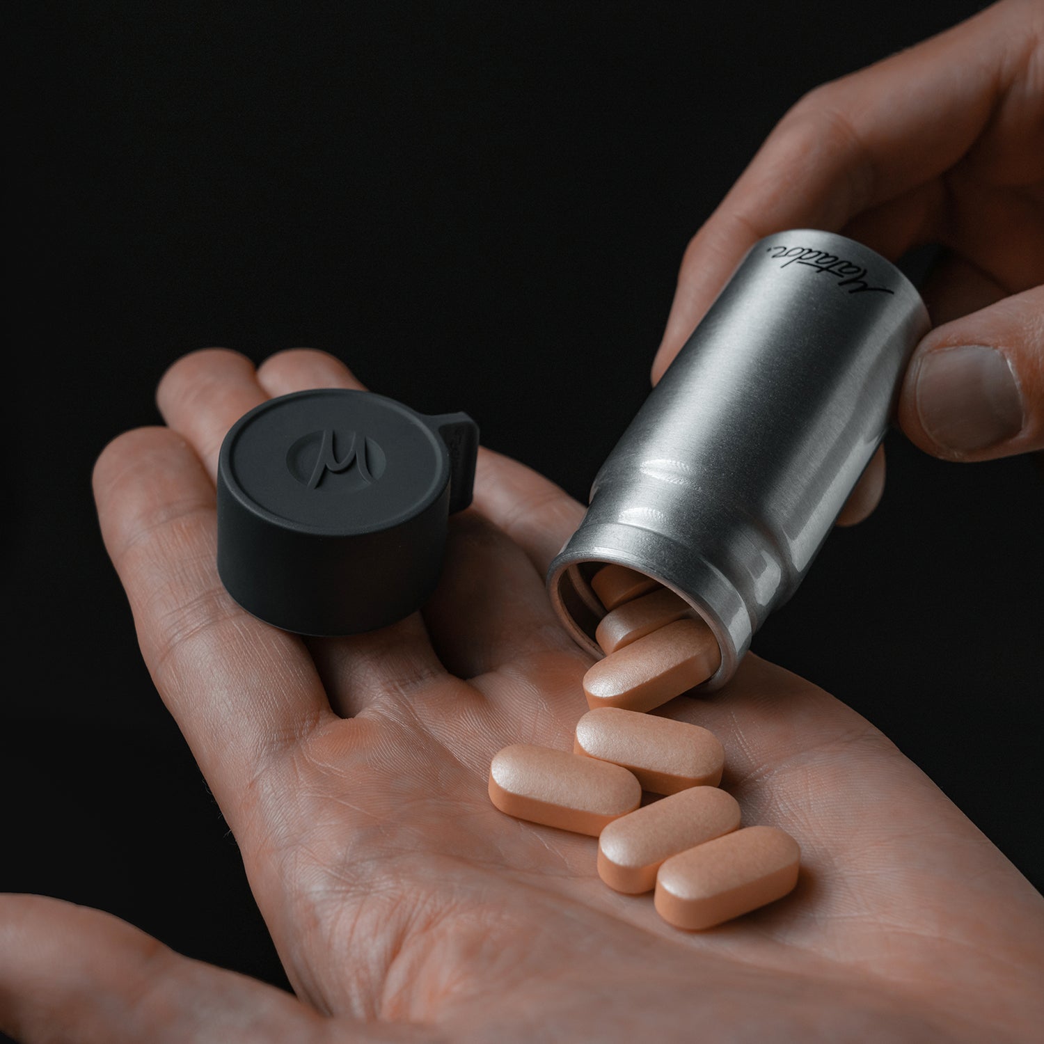 WATERPROOF TRAVEL CANISTER 100ML